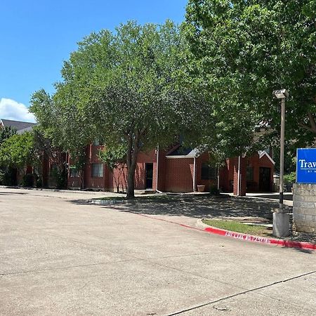 Travelodge By Wyndham Arlington/Dallas Area Extérieur photo