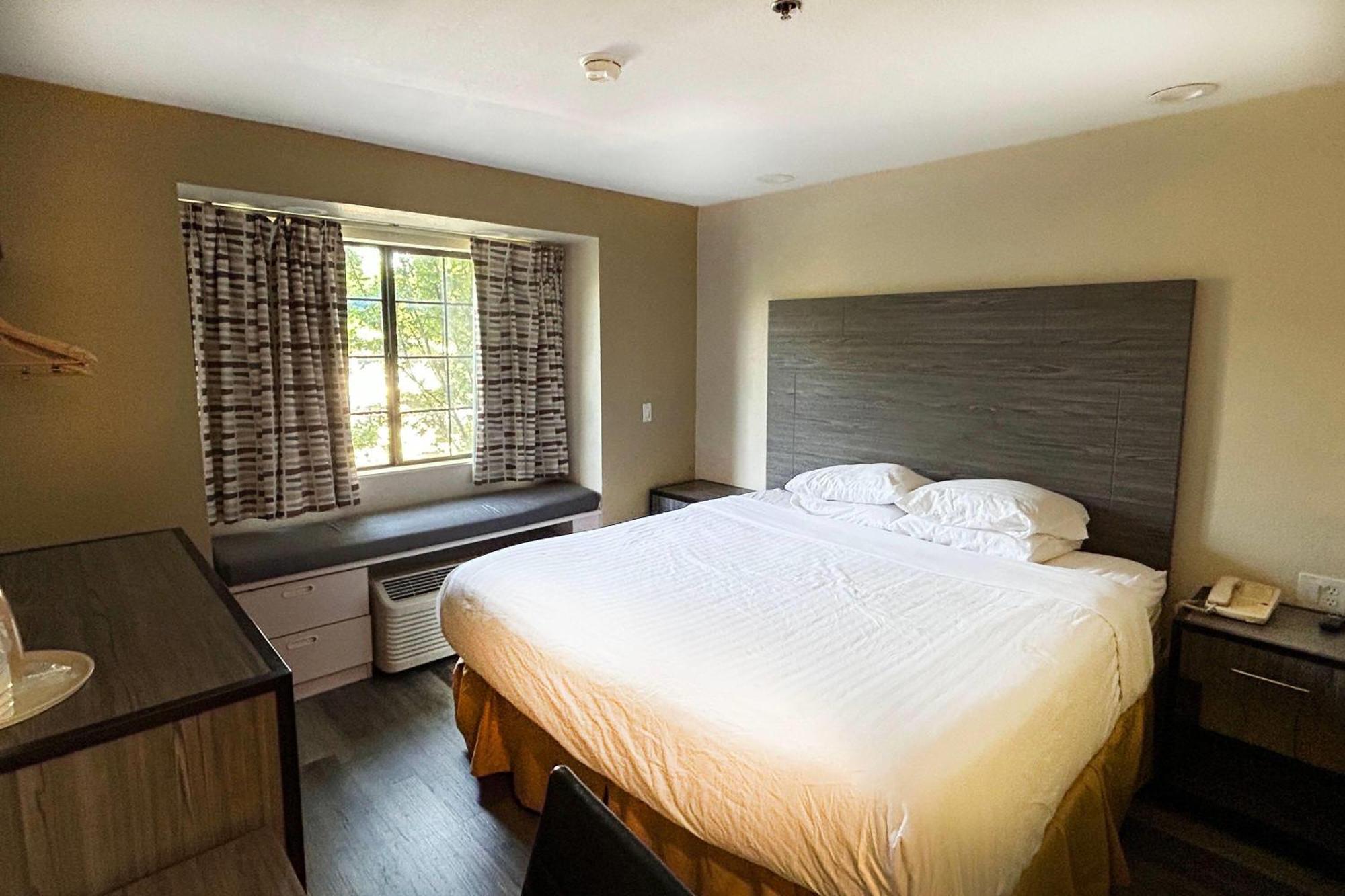 Travelodge By Wyndham Arlington/Dallas Area Extérieur photo